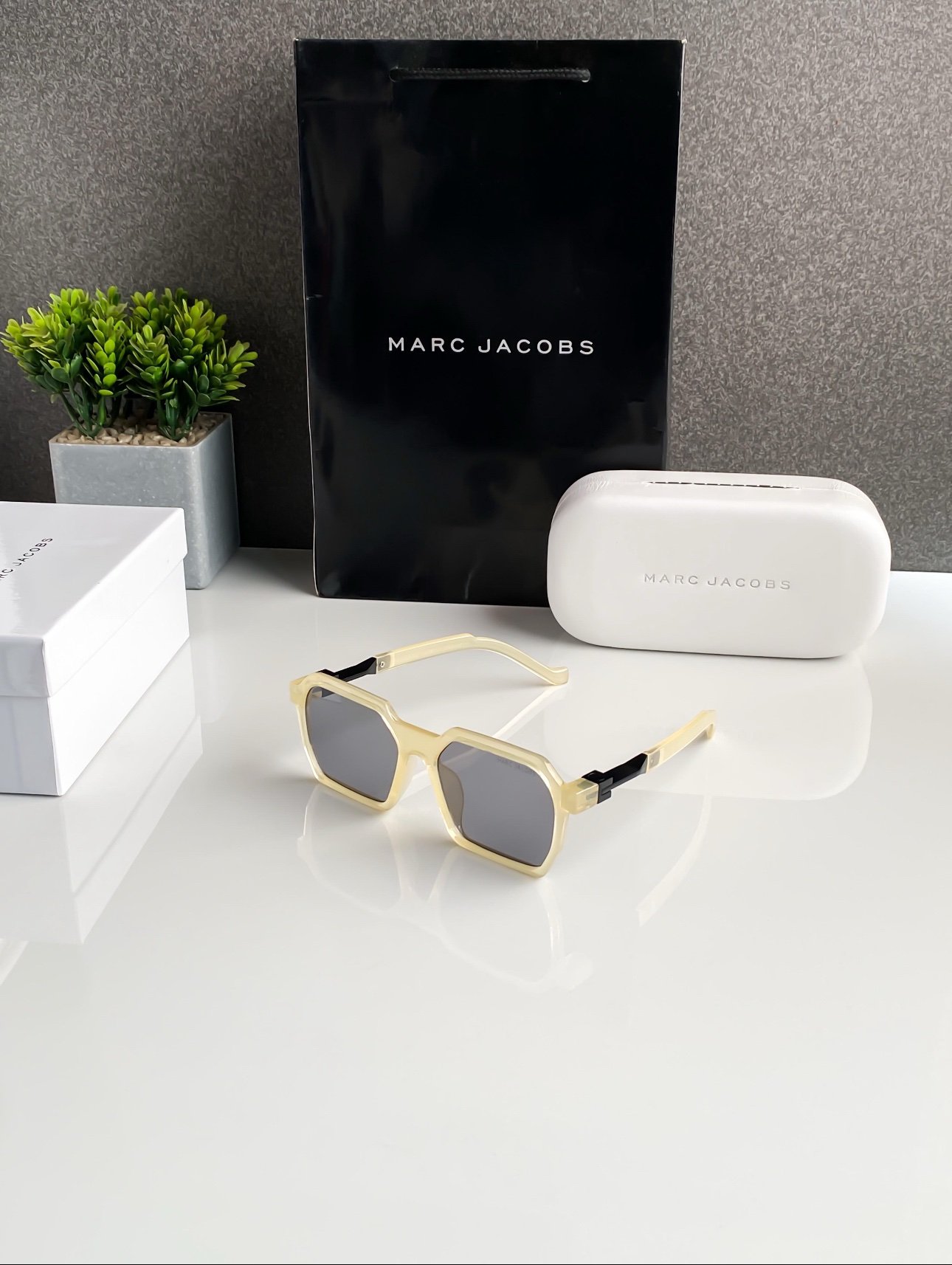 Marc Jacobs