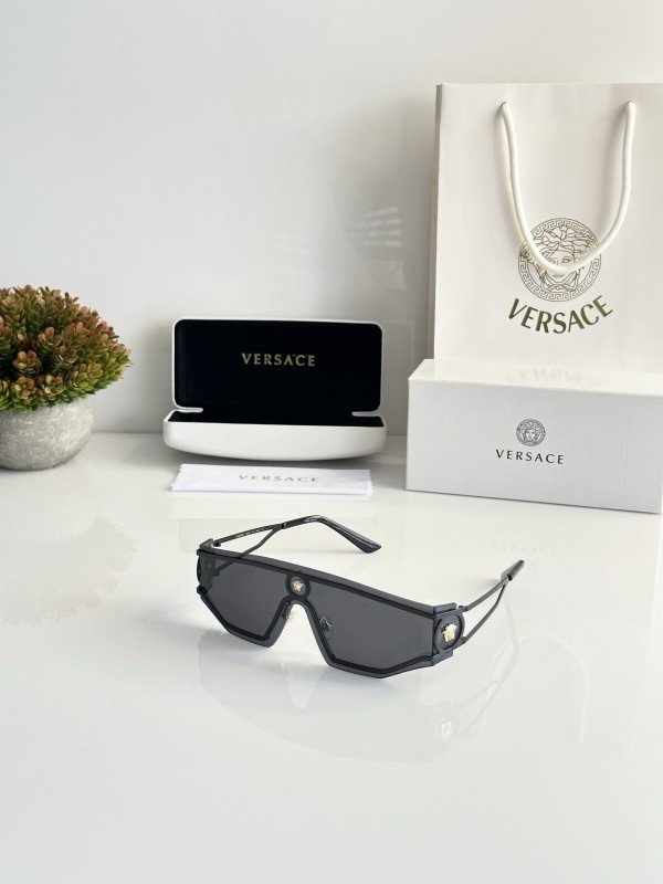 Versace Black