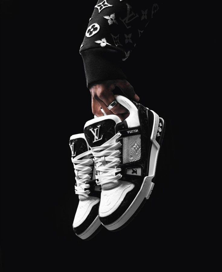 MEN'S SHOES