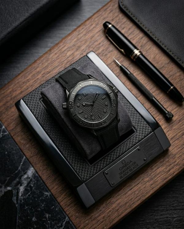 Omega Seamaster Diver 300M Full Black